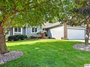 Main picture of 16125 Timberline Dr