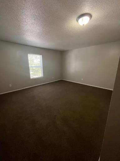 Main picture of 917 Dreiling Rd