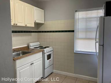 Main picture of 3806 Hollywood Blvd