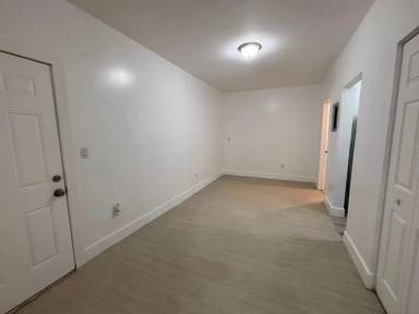 Main picture of 1051 NW 2nd St