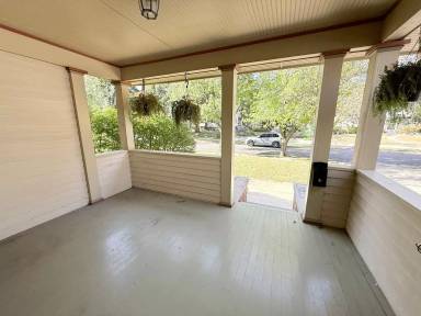 Main picture of 18 Harwood Pl