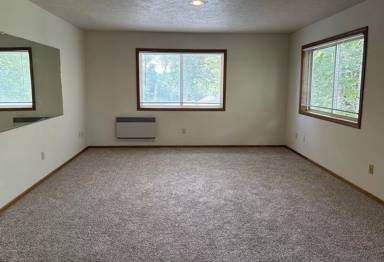 Main picture of 1370 Ferry St SE