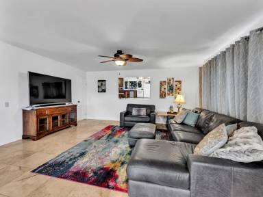 Main picture of 68-1785 Paakea St