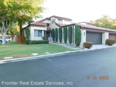 Main picture of 401 Tepatitlan Ct