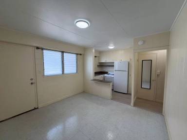 Main picture of 645 Piikoi St