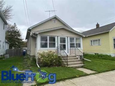 Main picture of 353 Bowen St