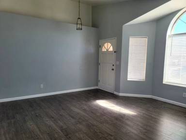 Main picture of 1009 Hastings Ave