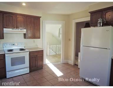 Main picture of 44 Linden St