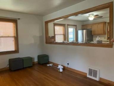Main picture of 1723 Jerome Blvd