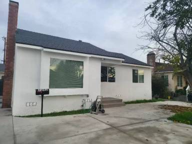 Main picture of 7342 Beck Ave
