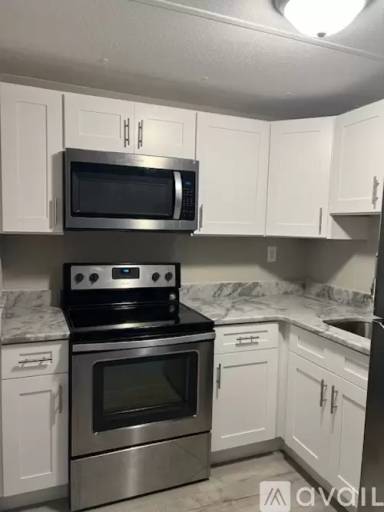 Main picture of 1500 Carlisle Dr