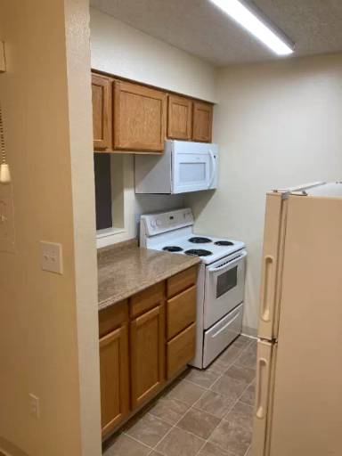 Main picture of 66 Douglas Ln