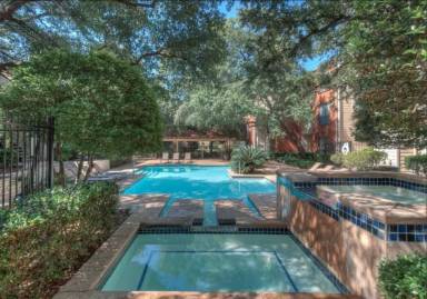 Main picture of Woodchase Apartments Austin