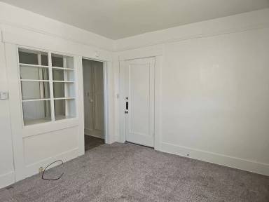 Main picture of 1626 Osos St