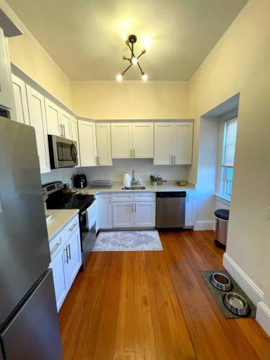 Main picture of 79 Lloyd Ave