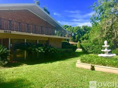 Main picture of 4836 Atlantic Blvd