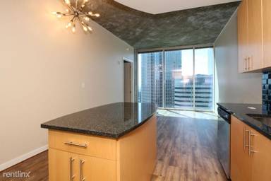 Main picture of The Avenue Condominiums