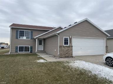 Main picture of 6047 Bennett Ct S