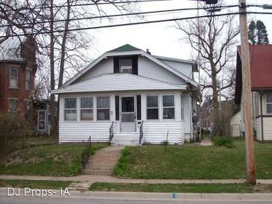Main picture of 1810 Sunnyside Ave