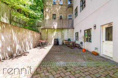 Main picture of 1446 Bedford Ave