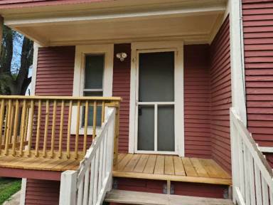 Main picture of 1575 Coit Ave NE