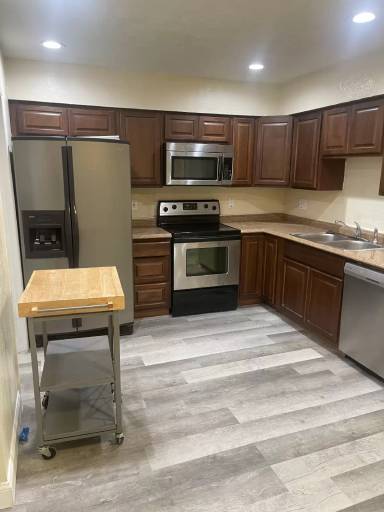 Main picture of 3948 Crayrich Cir
