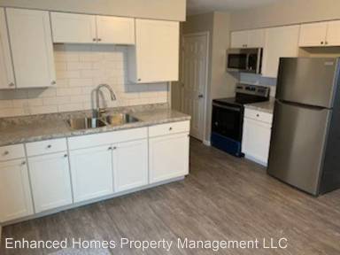 Main picture of 5332 N Division St