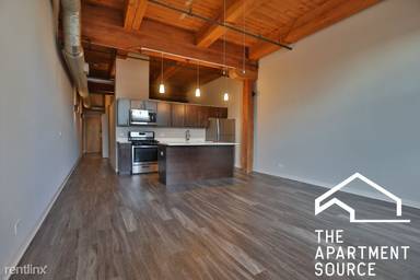 Main picture of Carriage House Lofts
