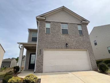 Main picture of 2120 Birch Mountain Run