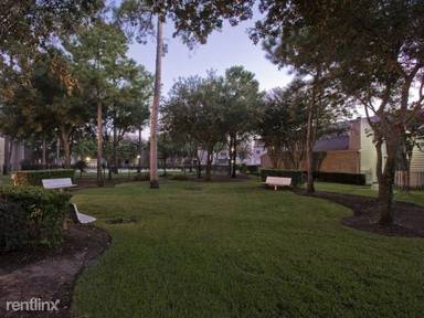 Main picture of Regency Park