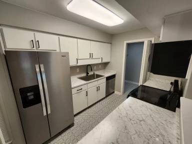 Main picture of 2010 Wingate Way