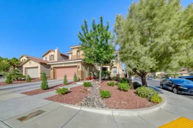 Main picture of 5770 Empress Garden Ct