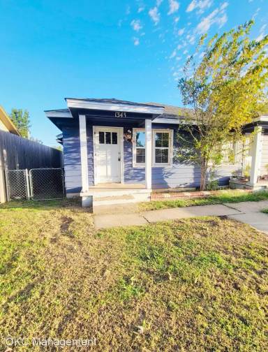 Main picture of 1343 SW 26th St