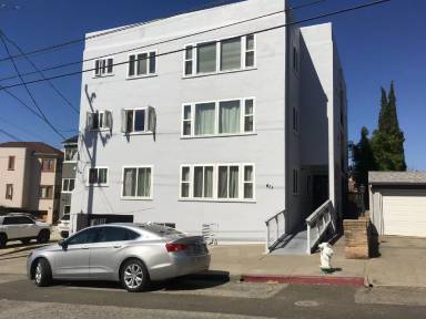 Main picture of 411 Wayne Ave