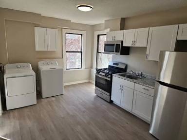 Main picture of 15 Whitmore St