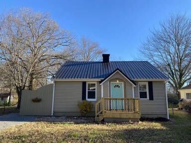 Main picture of 1920 Bernhurst Dr
