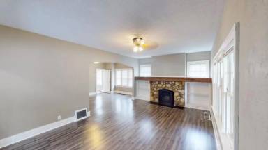 Main picture of 508 S Galena Ave