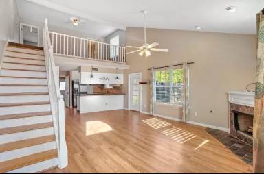 Main picture of 2431 Needle Palm Way