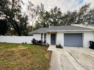 Main picture of 5054 Hayes Rd