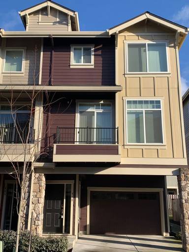Main picture of 458 NE Patricia Ann Pl