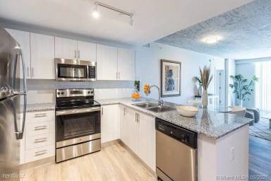 Main picture of Hollywood East