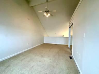 Main picture of 14051 Queens Harbor Rd