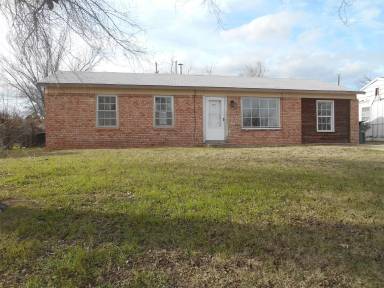 Main picture of 2206 NW 26th St