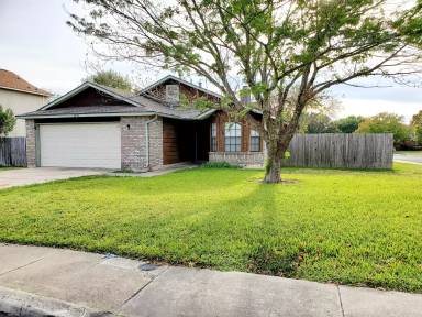 Main picture of 5223 Lakebend East Dr