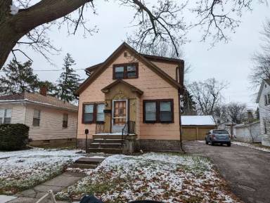 Main picture of 916 S Webster St