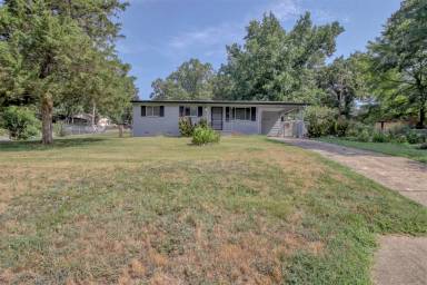 Main picture of 7124 Hindman Park Way