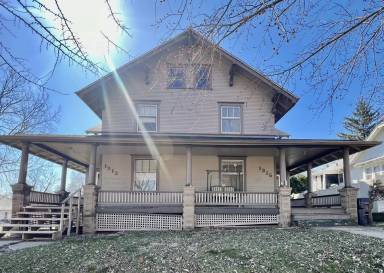 Main picture of 1313 Division St