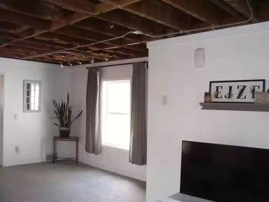 Main picture of 825 Page St