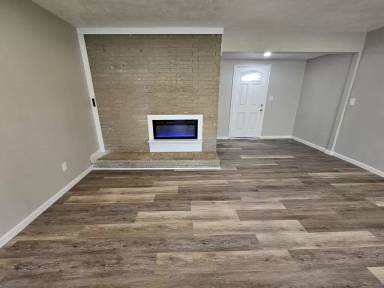 Main picture of 9 Bruce Ln