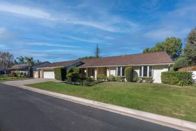 Main picture of 26861 Canyon Crest Rd